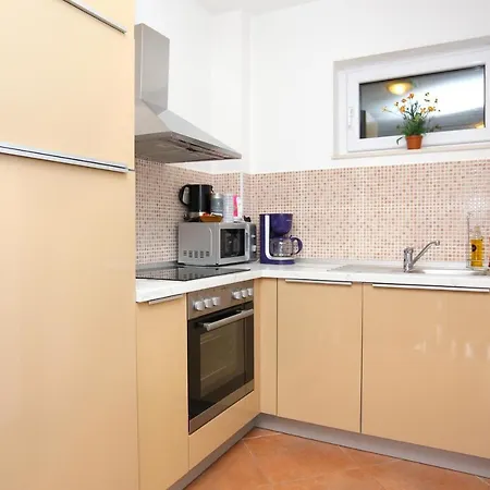 By The Sea - 16210 Apartment *